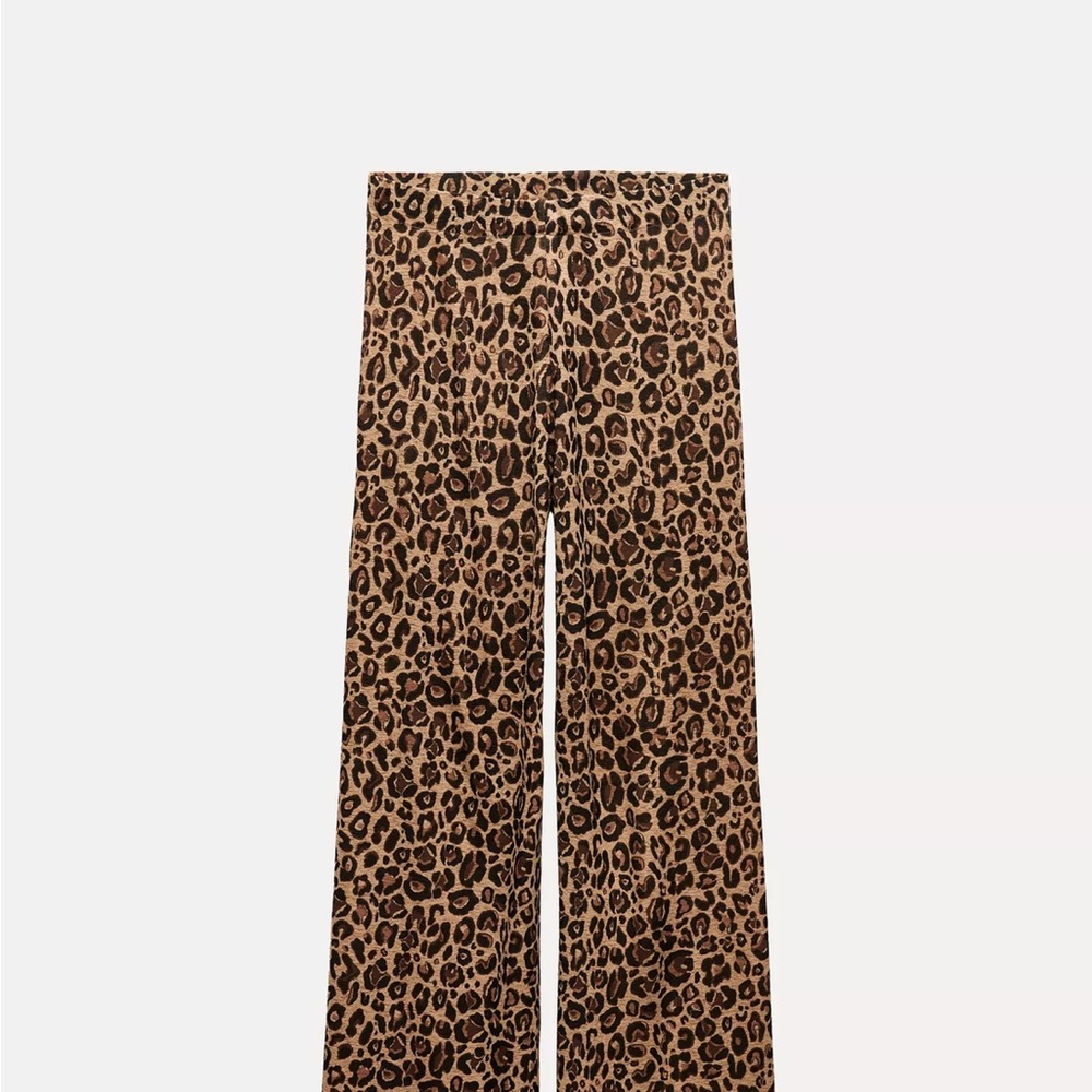 Leopard Print Woman Pants - Picture 5 of 5